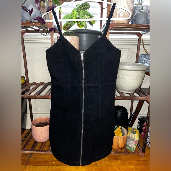 Boohoo | Black Denim Dress - Picture 5 of 13